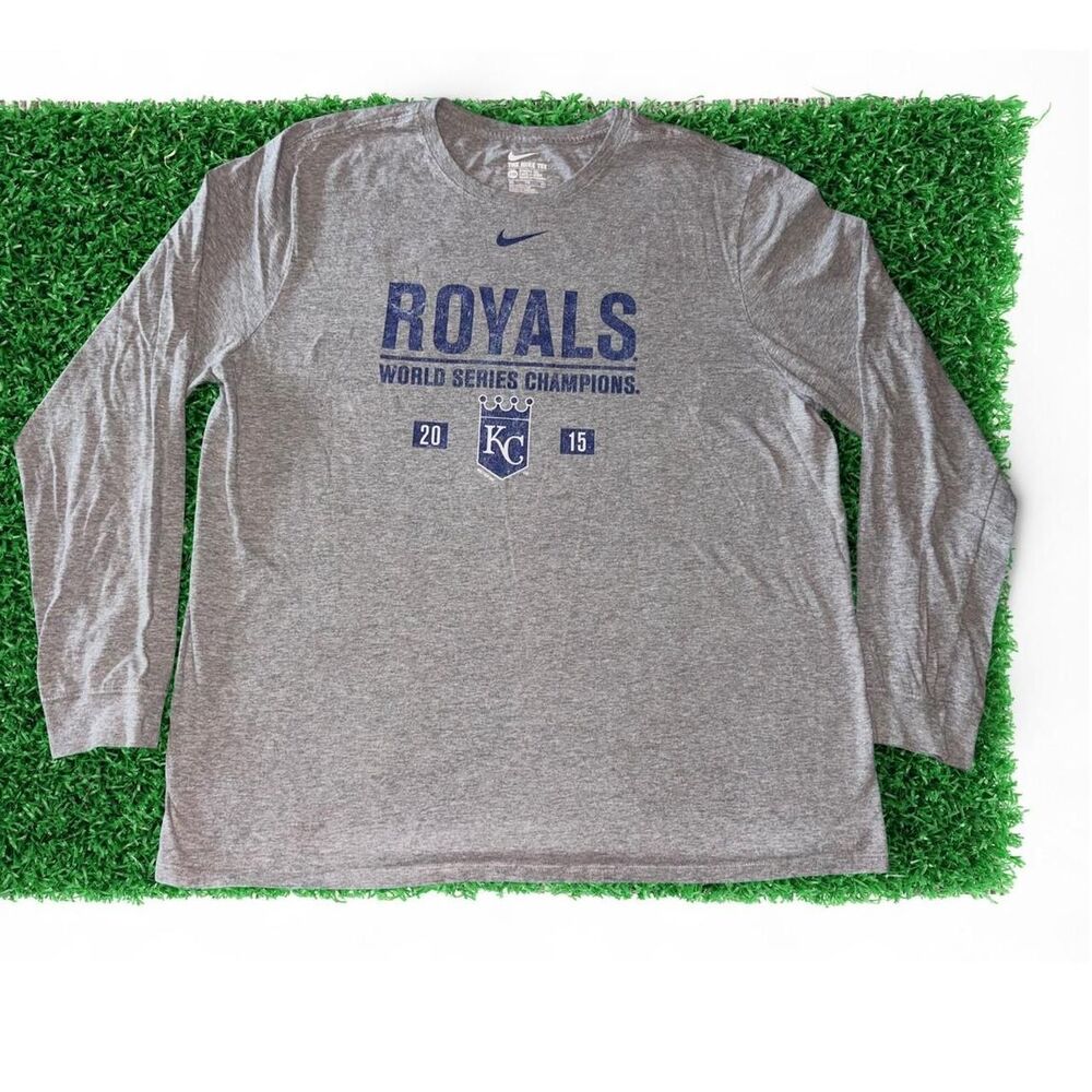 Mlb Men's Grey T-shirt